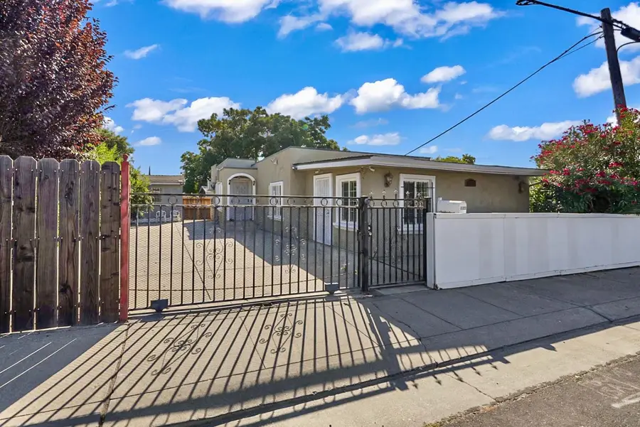 3322 Sanguinetti Lane, Stockton, CA 95205 - #2
