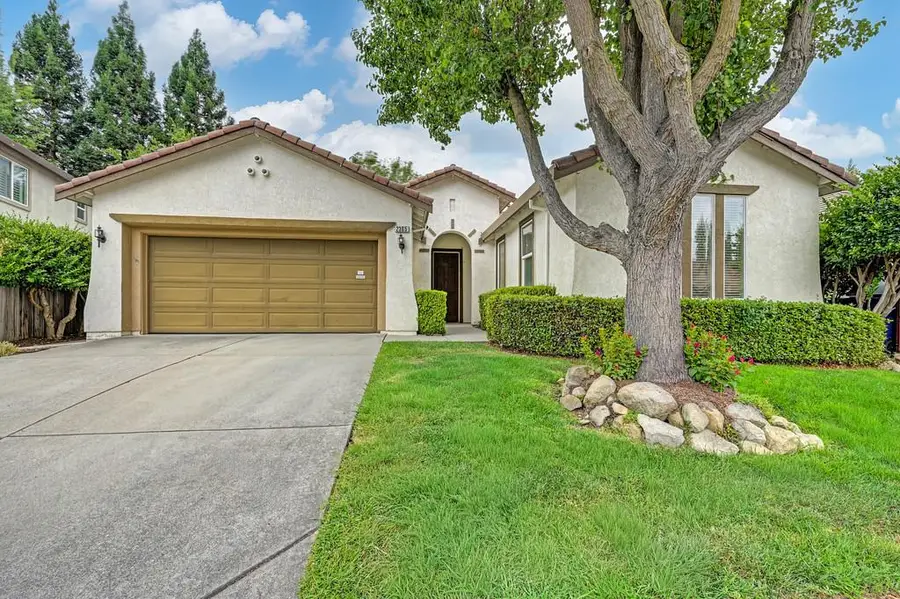 2305 Swainson Way, Sacramento, CA 95833 - #3