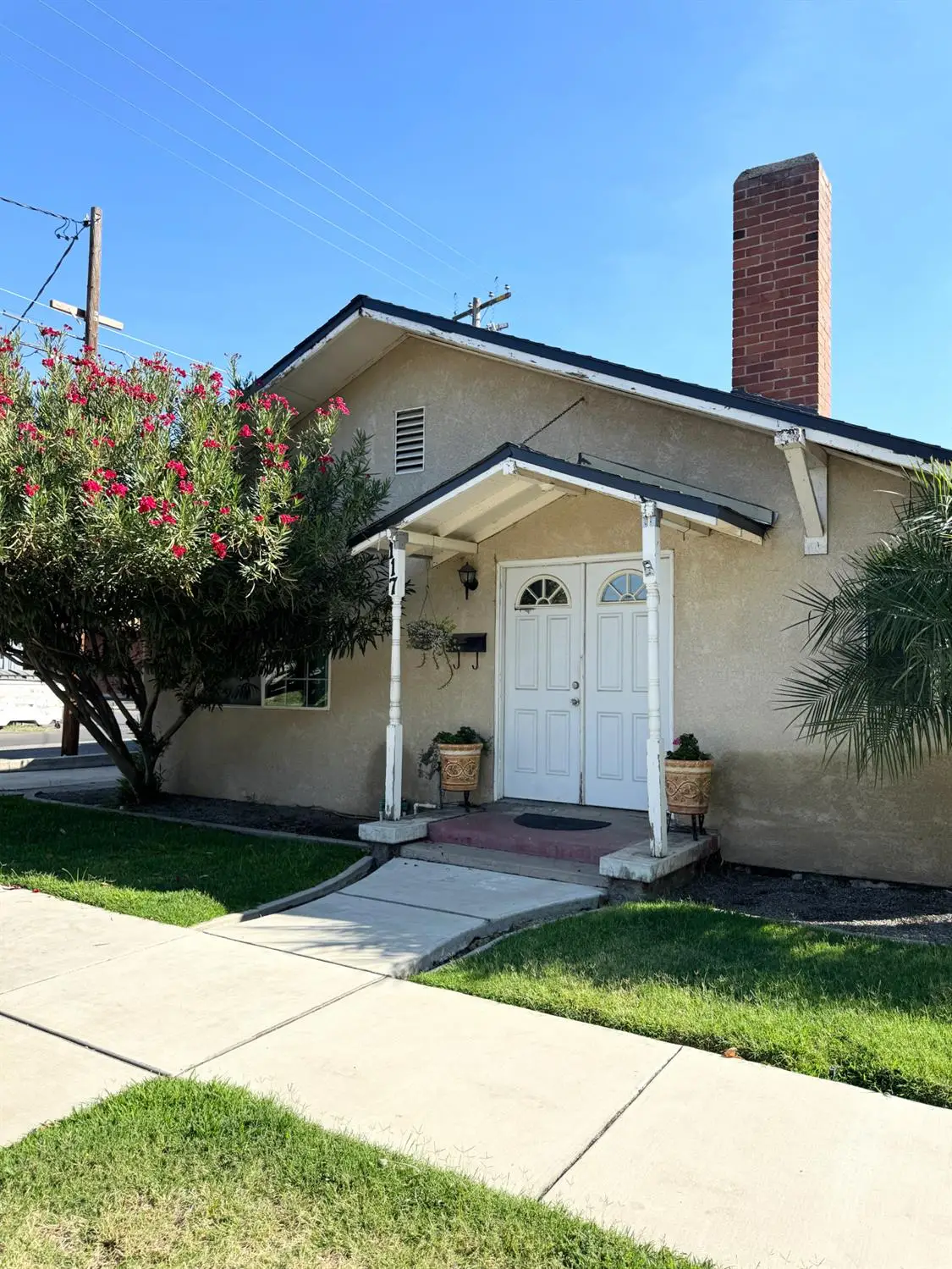 117 S Palm Street, Turlock, CA 95380 - #1