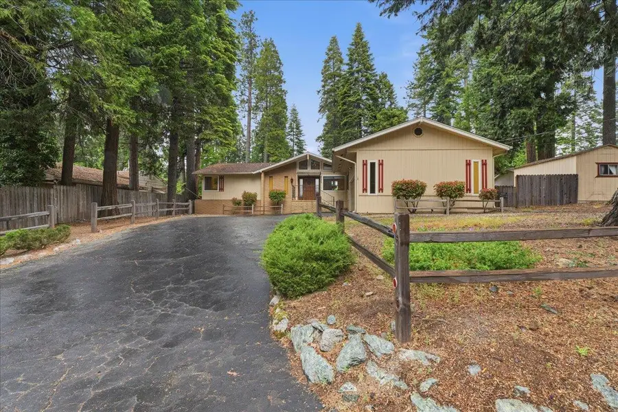 6775 Ridgeway Drive, Pollock Pines, CA 95726 - #3