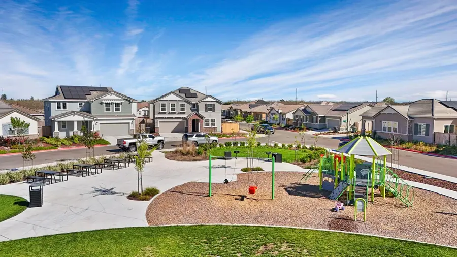 1601 Redhaven Place, Hughson, CA 95326 - #3