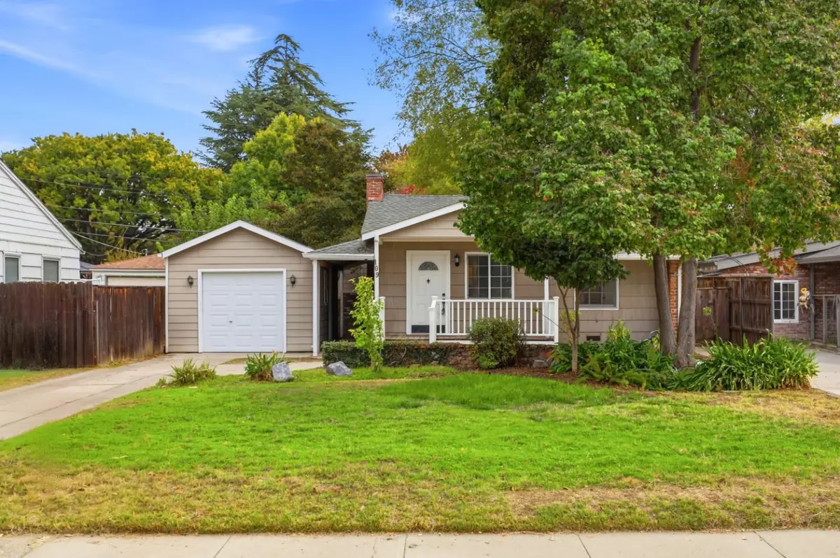109 43rd Street, Sacramento, CA 95819 - #1