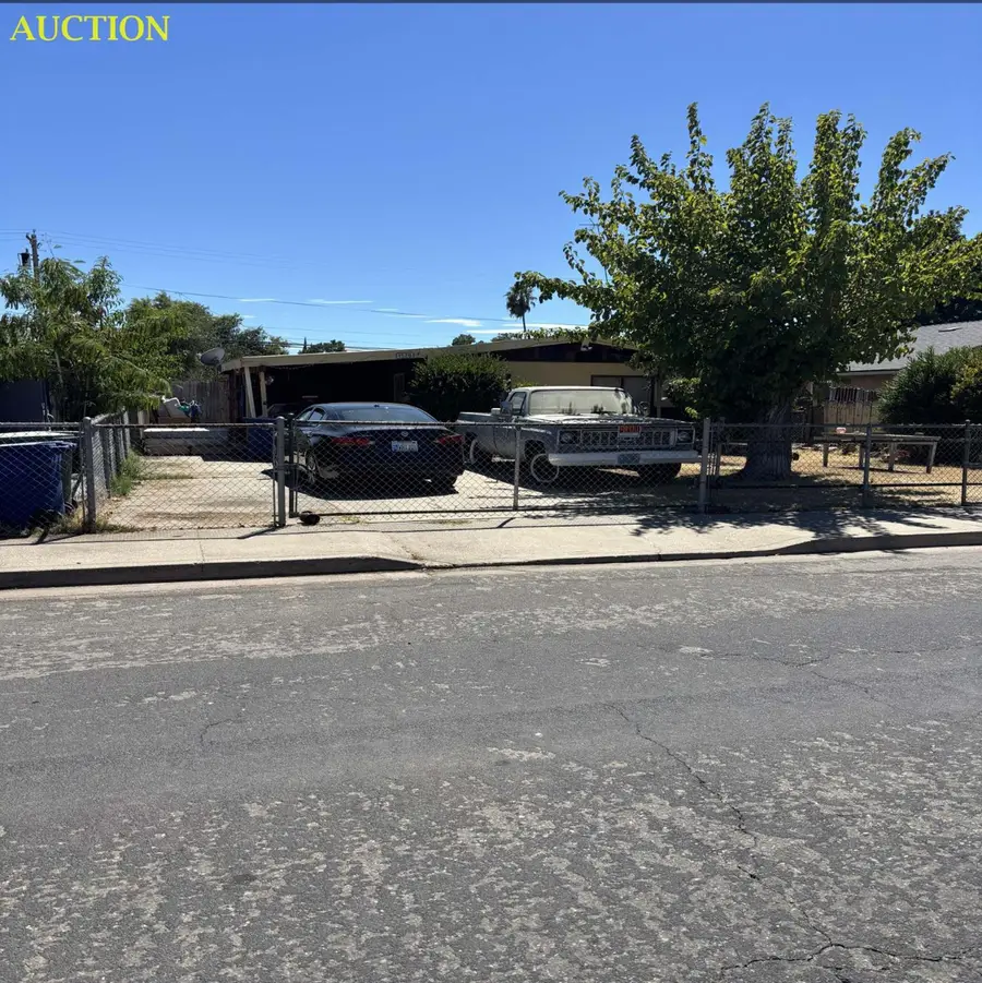 1528 W 9th Street, Merced, CA 95341 - #3