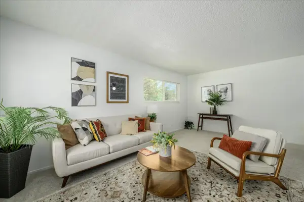 1902 El Paso Avenue #4, Davis, CA 95618