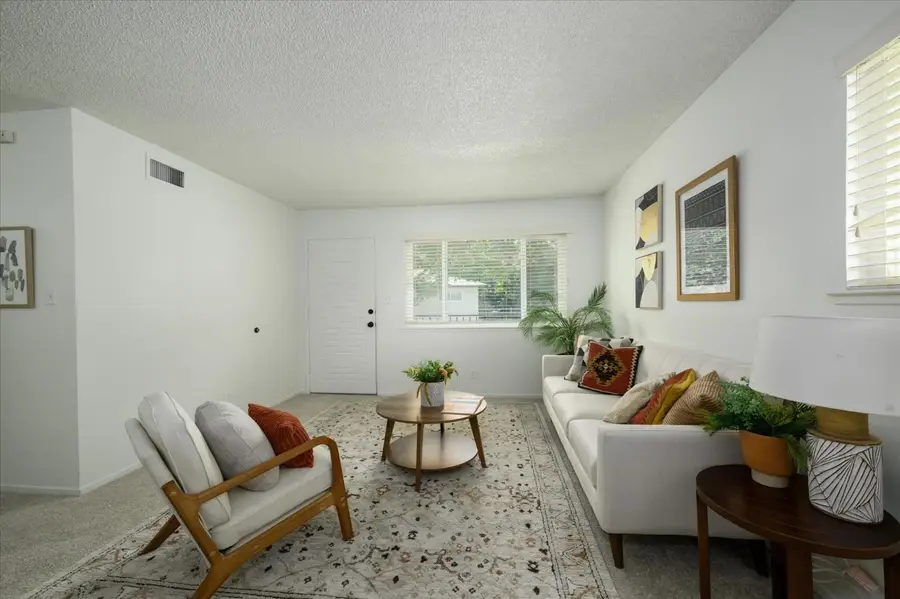 1902 El Paso Avenue #4, Davis, CA 95618 - #2