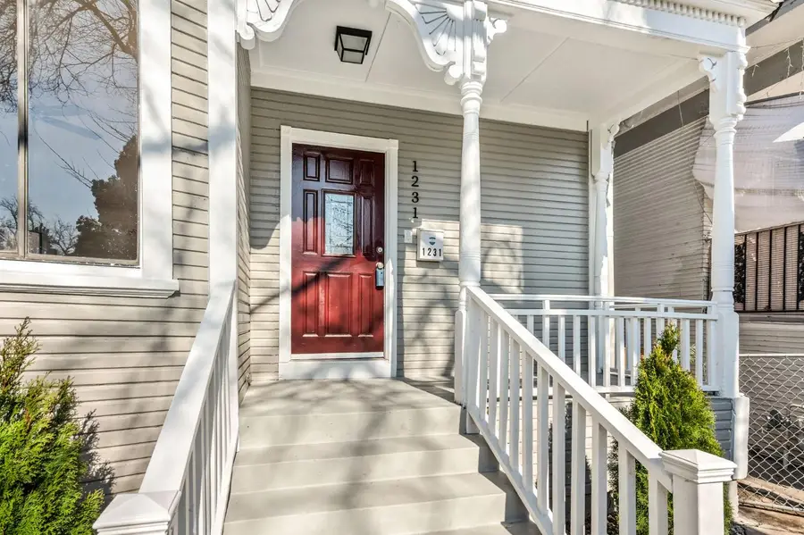 1231 D Street, Sacramento, CA 95814 - #3