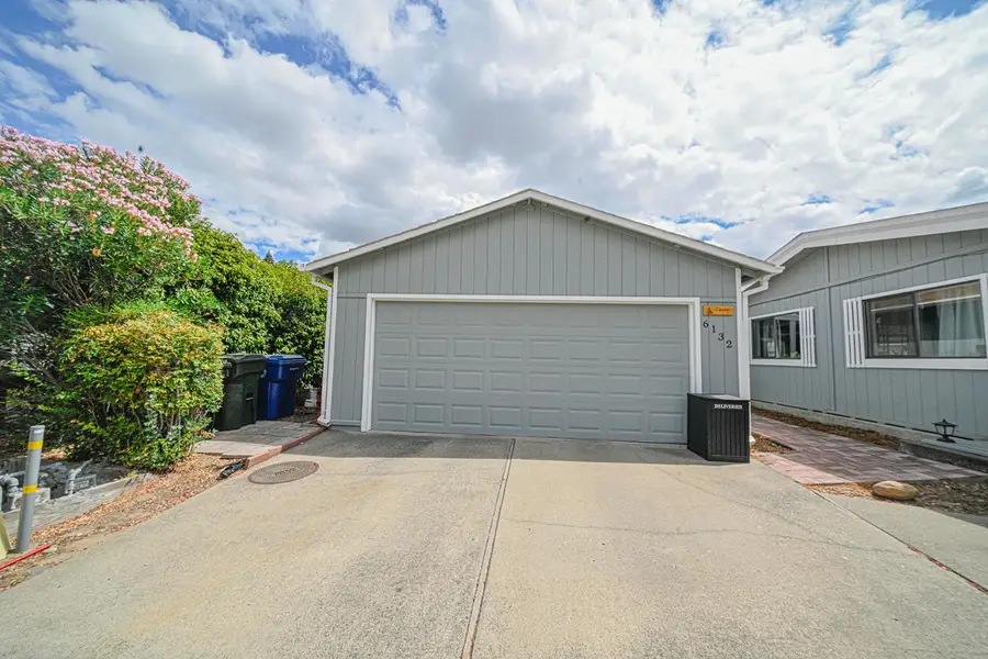 6132 Mame Court, Citrus Heights, CA 95621 - #3