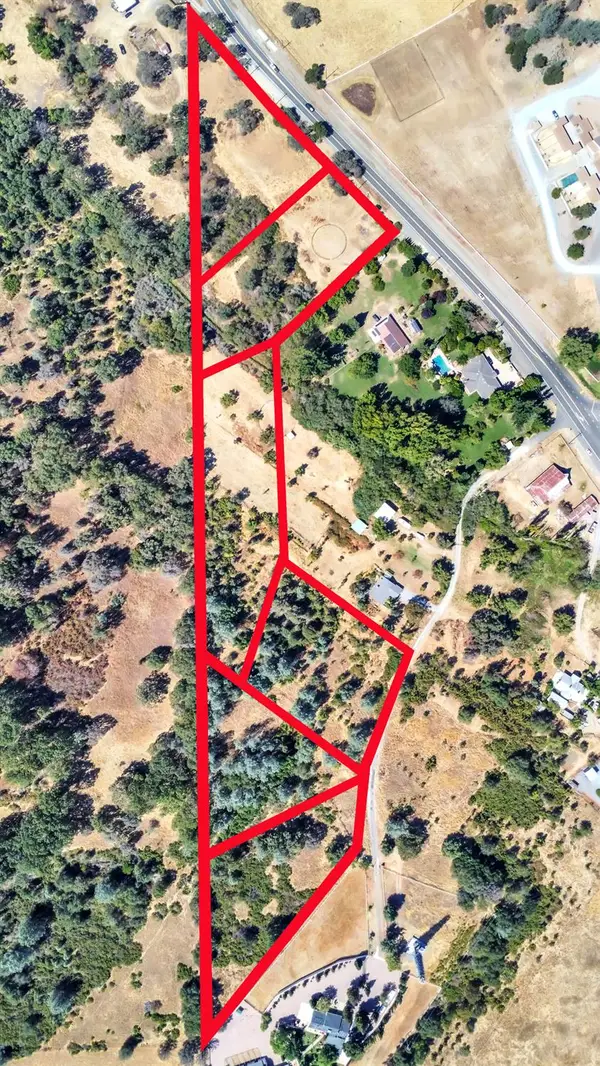 3050 Triple 7 Road, Cool, CA 95614