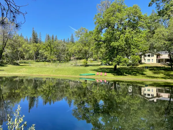 20365 Wolf Creek Road, Grass Valley, CA 95949