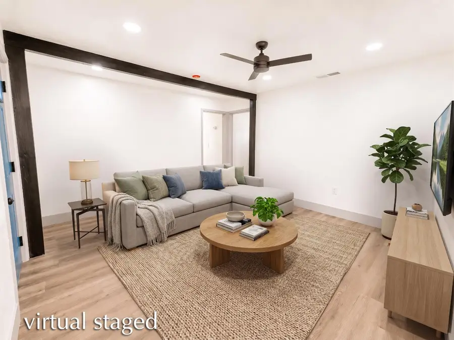 3243 E Platt Avenue, Fresno, CA 93702 - #3
