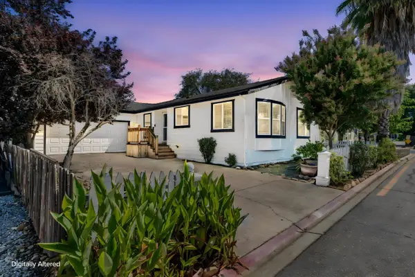 5535 S Oak Dr, Ione, CA 95640
