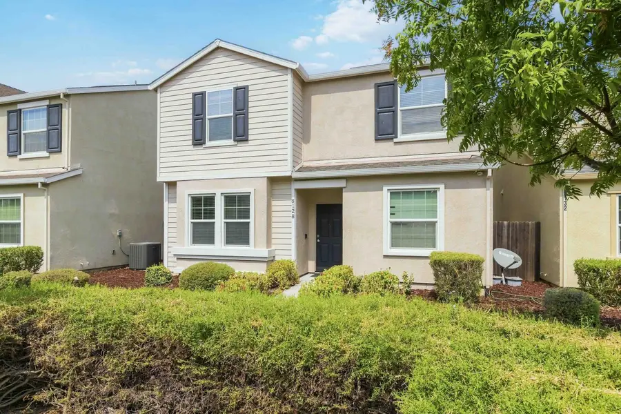 8128 Emmy Willow Lane, Sacramento, CA 95828 - #3