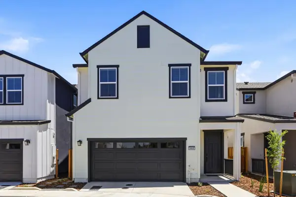8469 Viborg Lane, Elk Grove, CA 95758
