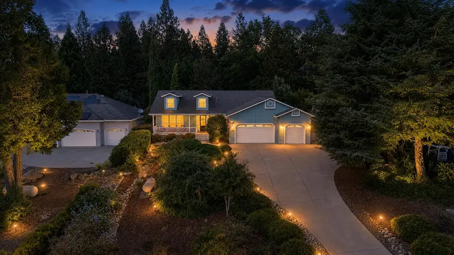 3307 Piedmont Drive, Camino, CA 95709 - #2