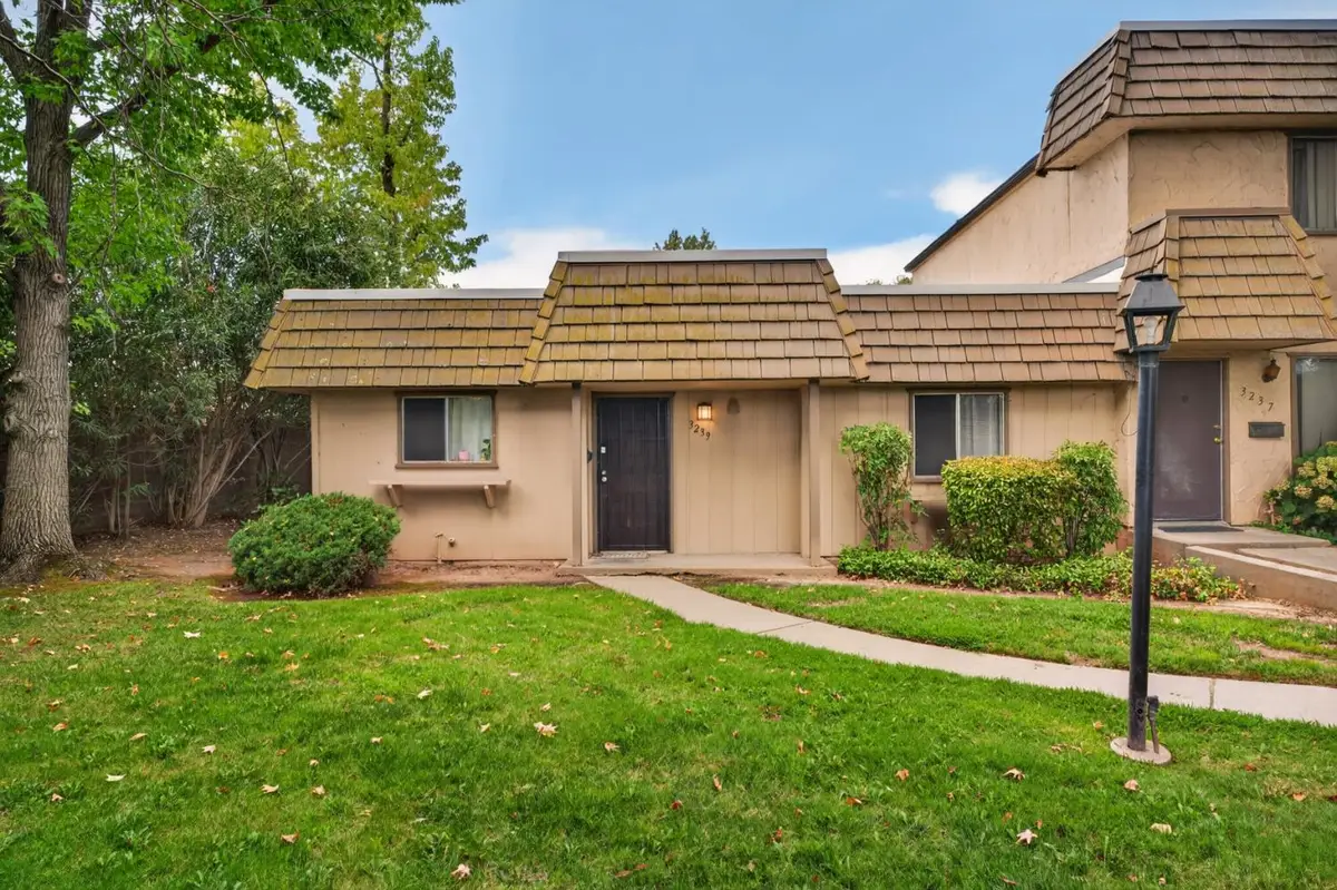 3239 Via Grande, Sacramento, CA 95825 - #1
