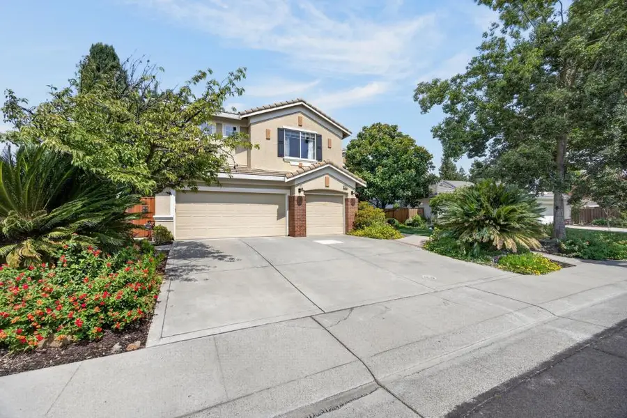 3523 Lake Terrace Drive, Elk Grove, CA 95758 - #3