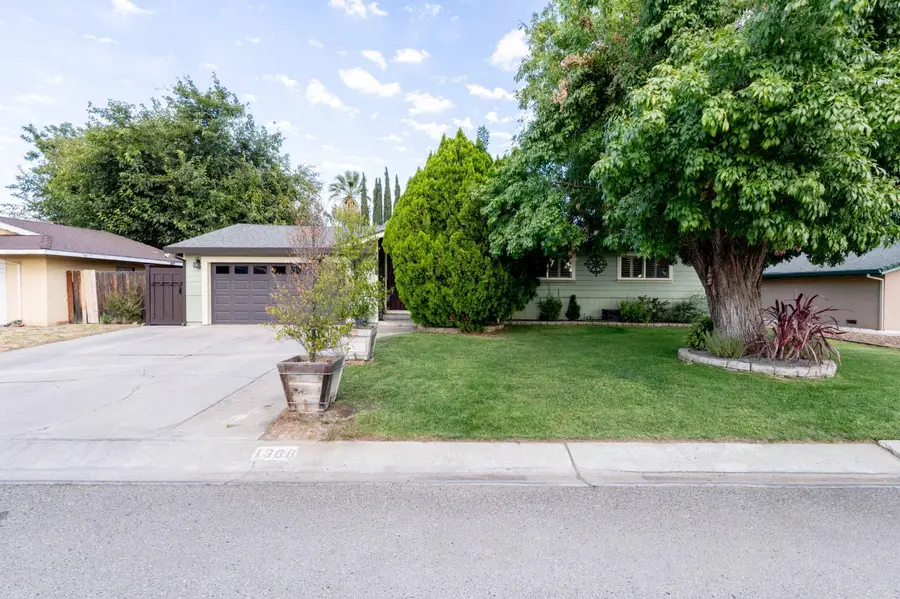 1368 S Walton Avenue, Yuba City, CA 95993 - #2