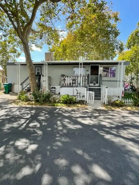 621 E Lockford Street #30, Lodi, CA 95240 - #3
