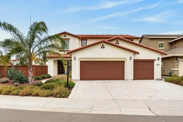 7470 Poinsettia Drive, Sacramento, CA 95829