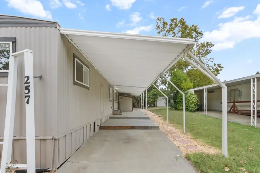 257 Quarter Circle, Davis, CA 95618 - #2