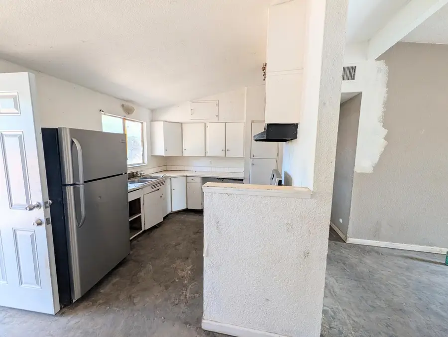 6516 Milam, North Highlands, CA 95660 - #3