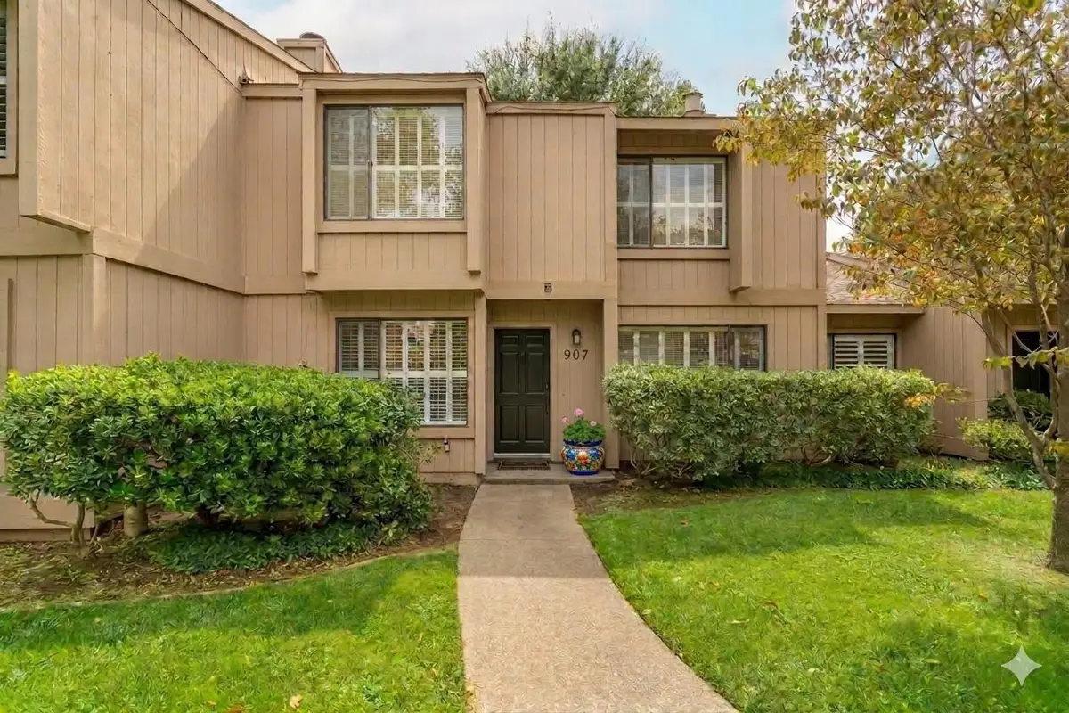907 Vanderbilt Way, Sacramento, CA 95825 - #1