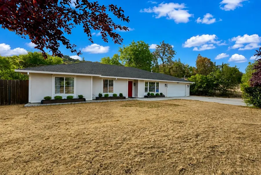 3165 Dunn Rd, Valley Springs, CA 95252 - #2
