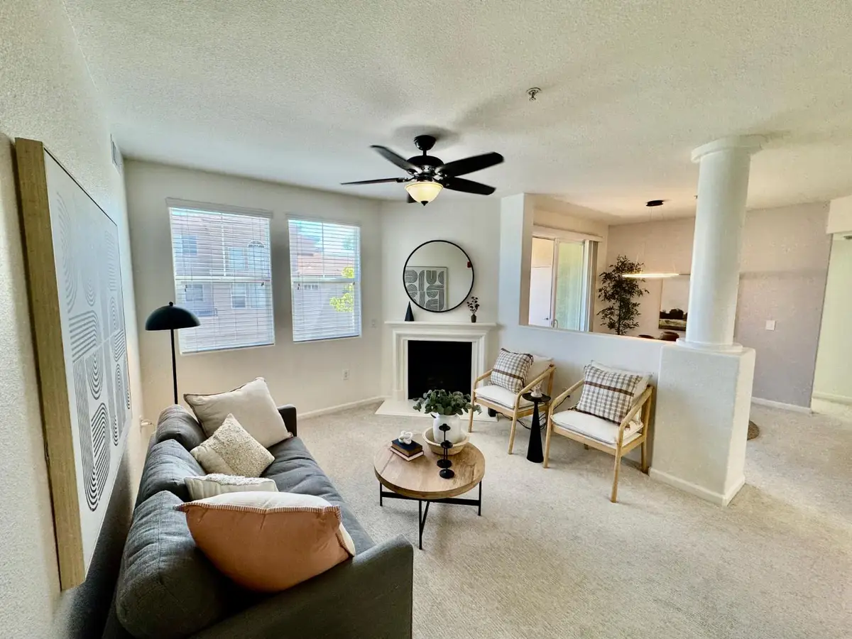 1300 Moon Circle #1324, Folsom, CA 95630 - #1