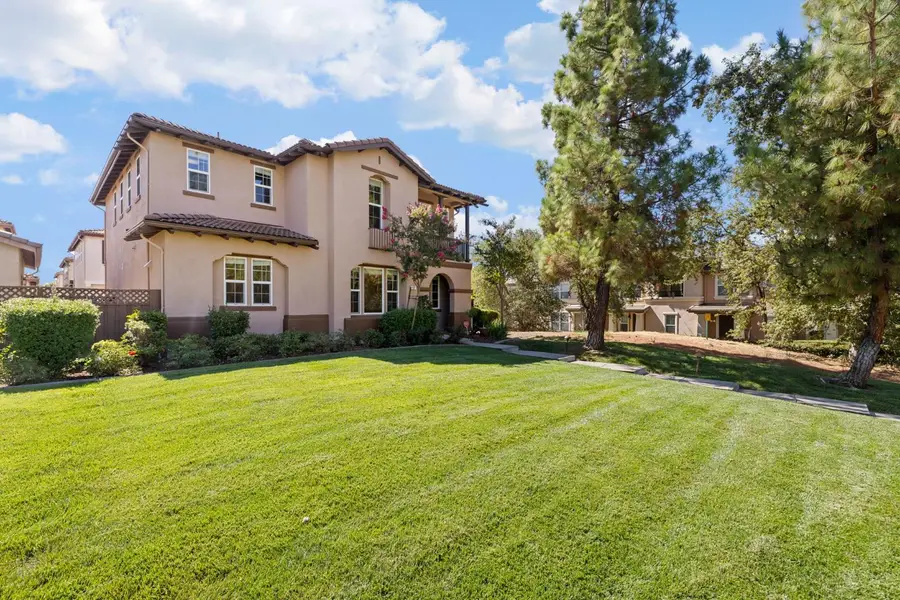 197 Barnhill Drive, Folsom, CA 95630 - #3