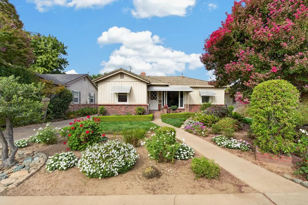 729 Howard Street, Lodi, CA 95242 - #1