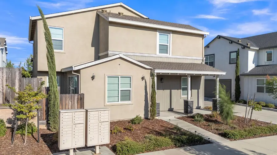 3288 Sunny Gate Lane, Folsom, CA 95630 - #2