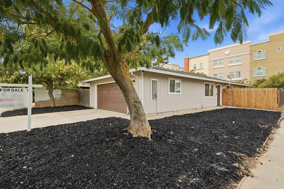 419 E Street, Galt, CA 95632 - #1