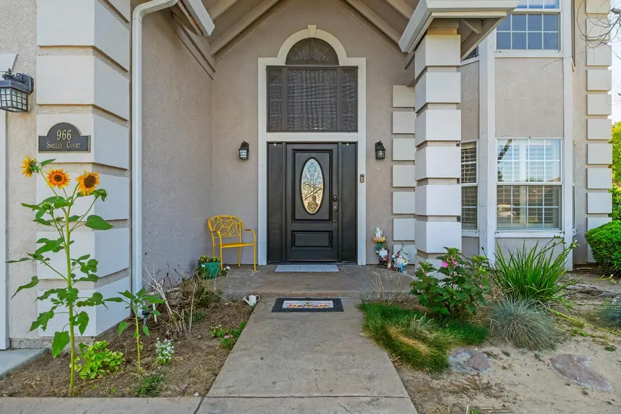 966 Shelly Court, Ripon, CA 95366 - #2