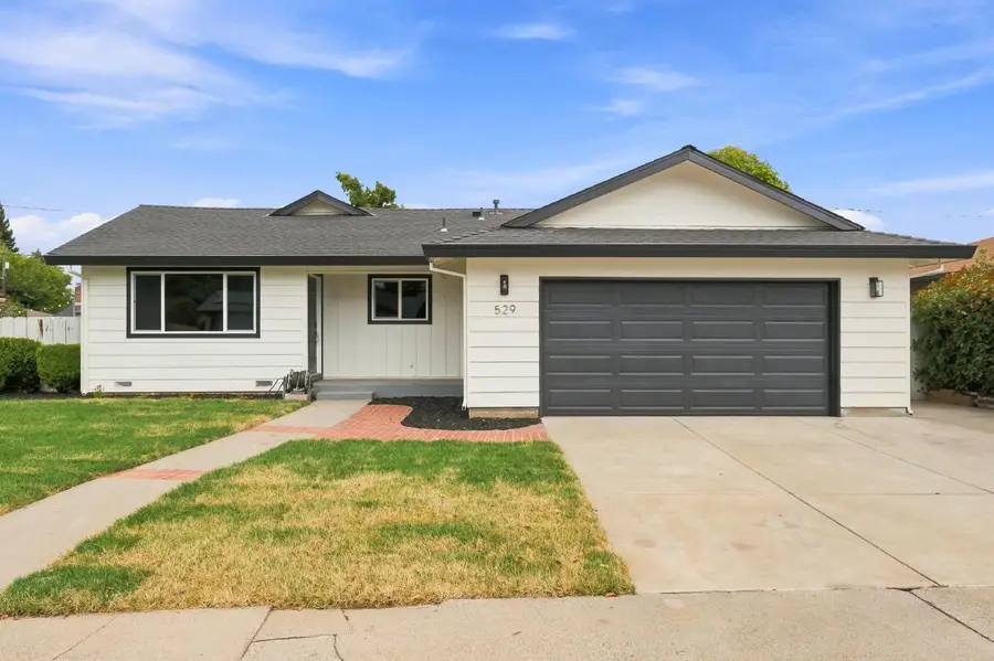 529 Ohlson Street, Yuba City, CA 95991 - #3