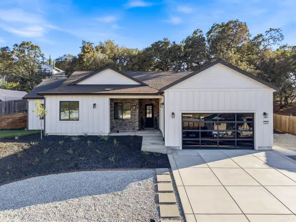 3284 Oxford Road, Cameron Park, CA 95682