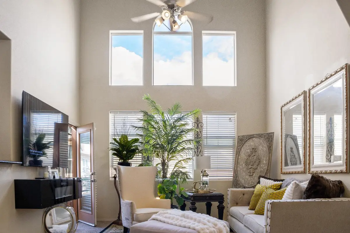 1900 Danbrook #1124, Sacramento, CA 95835 - #1