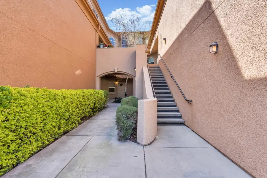 1900 Danbrook #1124, Sacramento, CA 95835 - #3