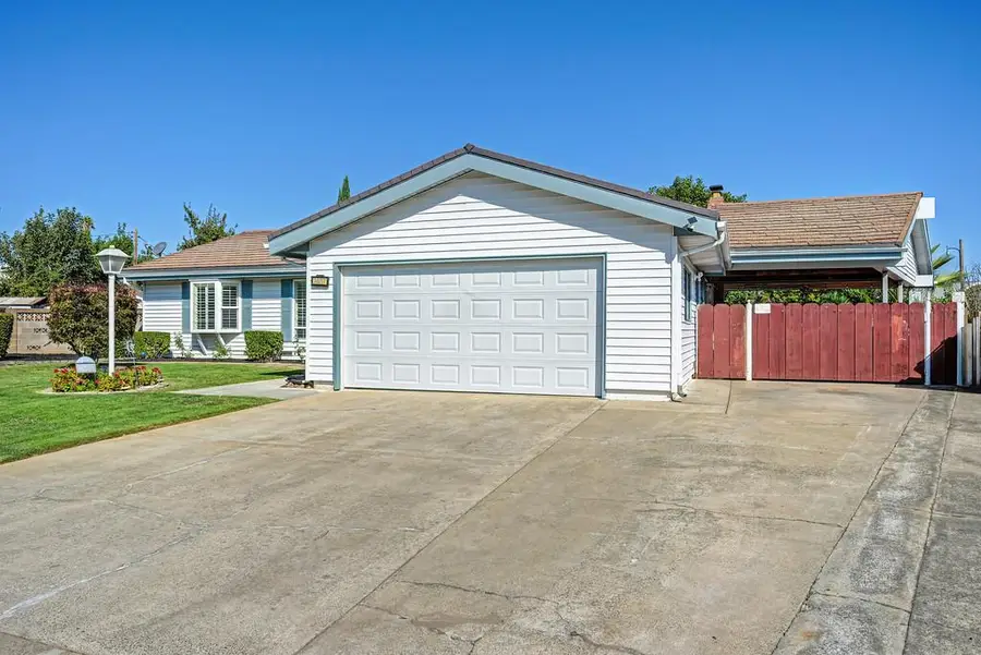 2407 Masoni Way, Rancho Cordova, CA 95670 - #3