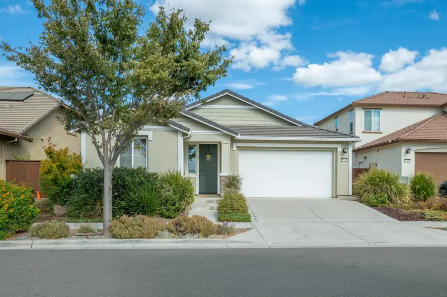 1581 Osborn Drive, Woodland, CA 95776 - #2