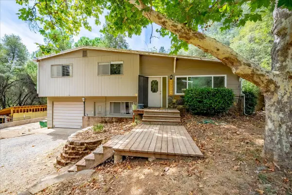 2370 Meadow Lane, Placerville, CA 95667