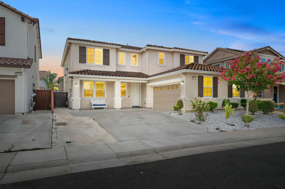 8026 Prairie Hawk Way, Sacramento, CA 95829 - #1