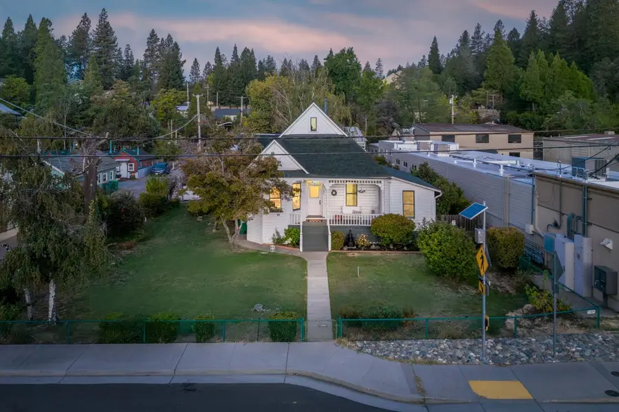 490 E Main, Grass Valley, CA 95945 - #2