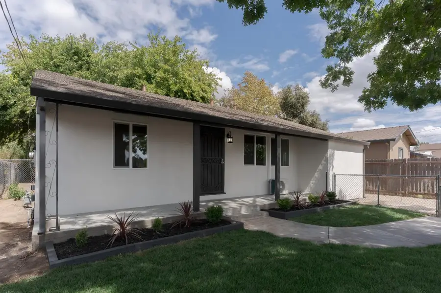 1917 Kenwood Street, Sacramento, CA 95815 - #3