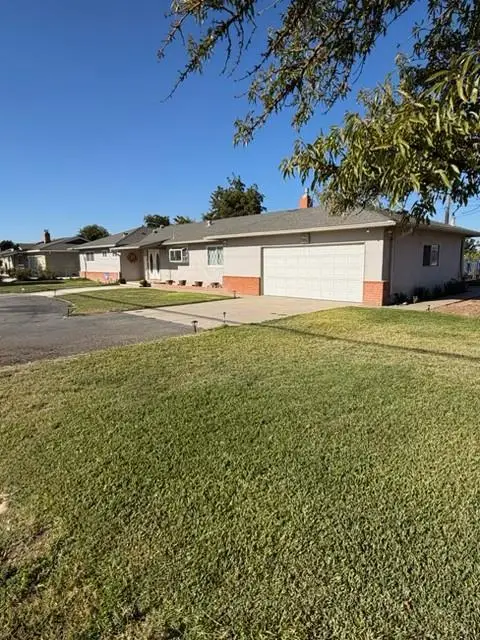 10413 Pioneer Avenue, Oakdale, CA 95361 - #1