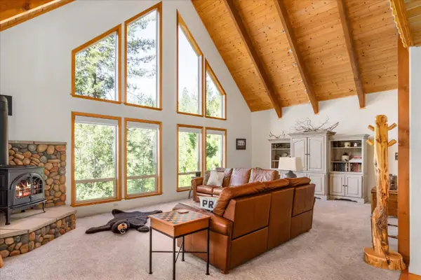 1685 Patricia Lane, Arnold, CA 95223