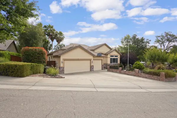 8383 Oakwood Hills Circle, Citrus Heights, CA 95610