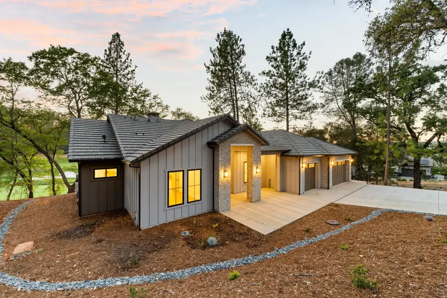 23796 Landon Evan Lane, Auburn, CA 95602 - #3