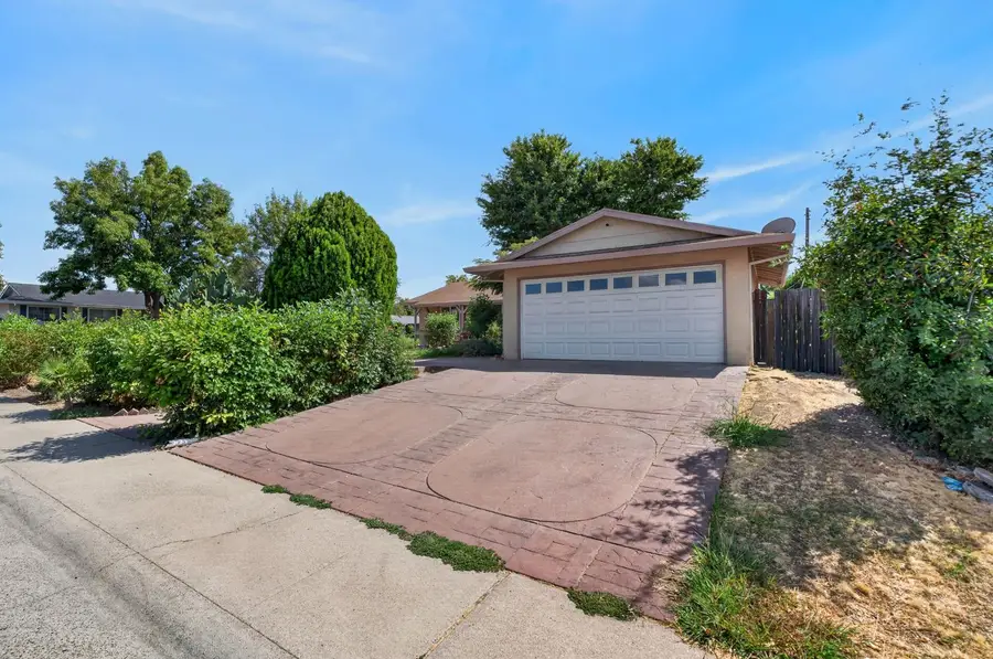 3968 Ramsey Drive, North Highlands, CA 95660 - #2