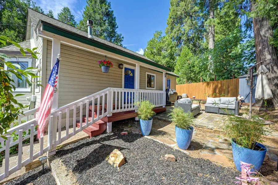 3959 Roosevelt Avenue, Camino, CA 95709 - #3