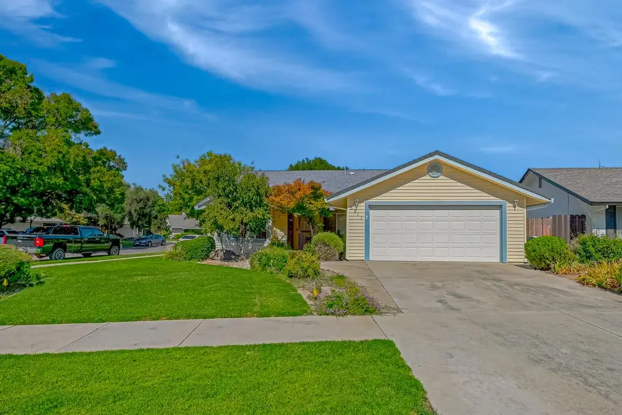 3311 Shamrock Avenue, Merced, CA 95340 - #2